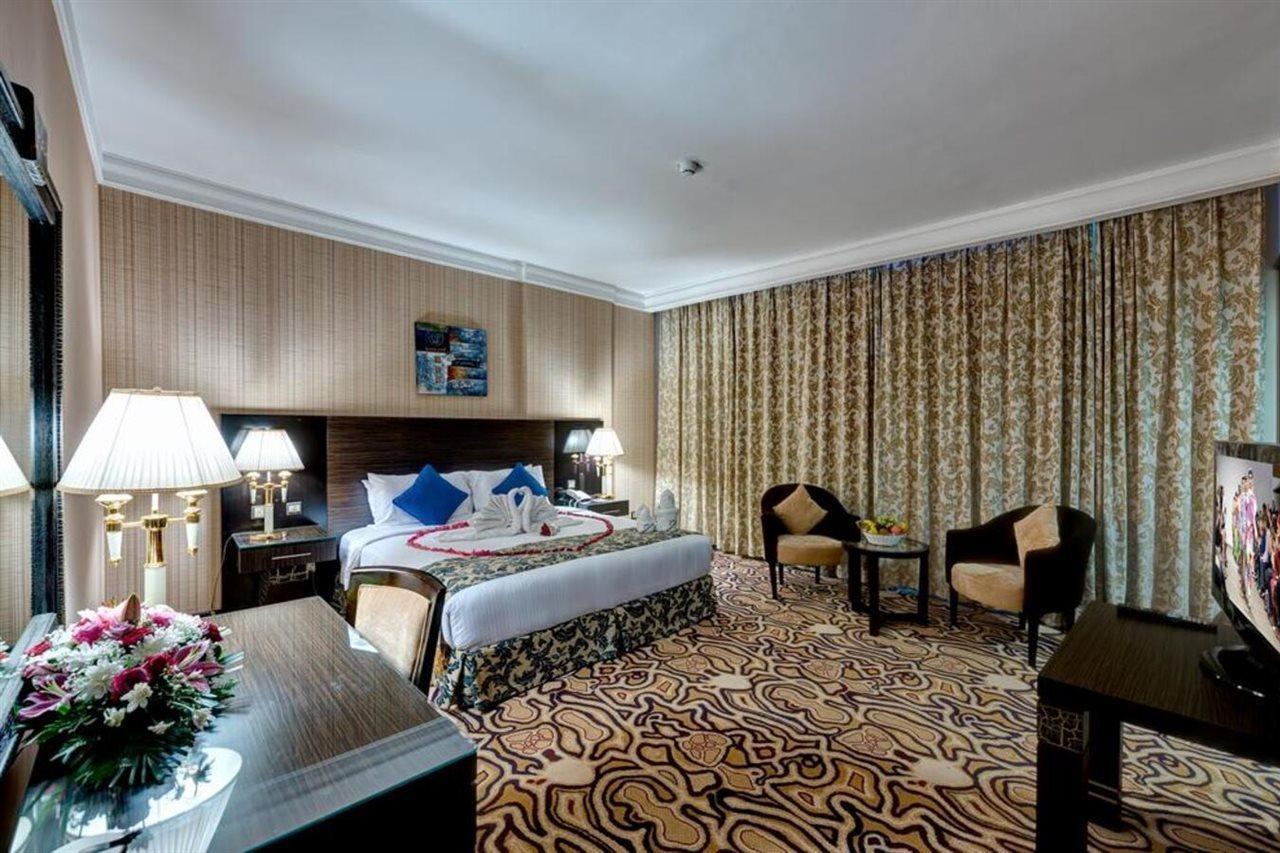 Sharjah Palace Hotel Екстериор снимка