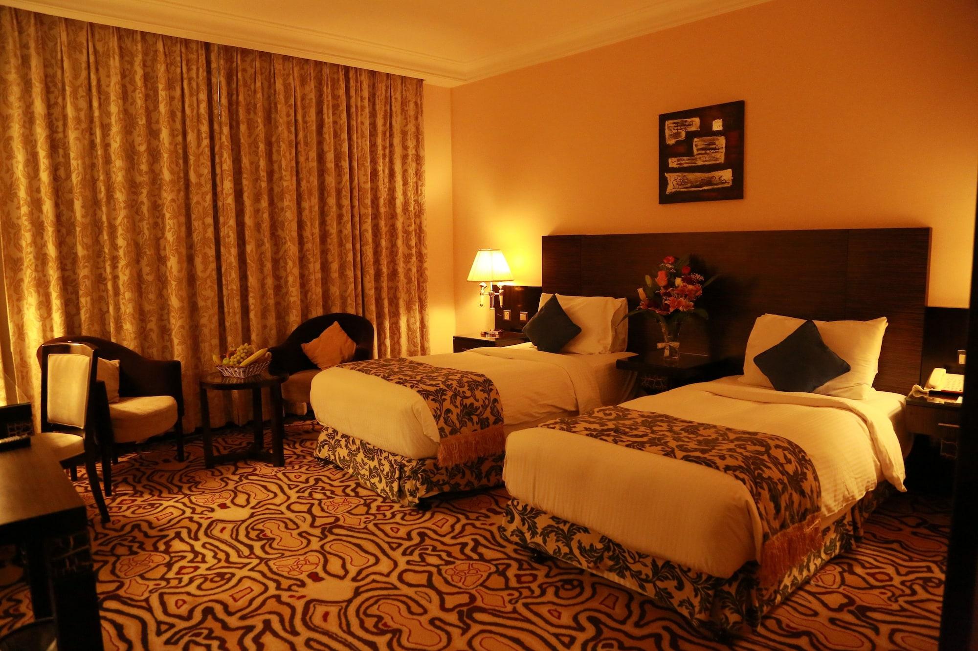 Sharjah Palace Hotel Екстериор снимка