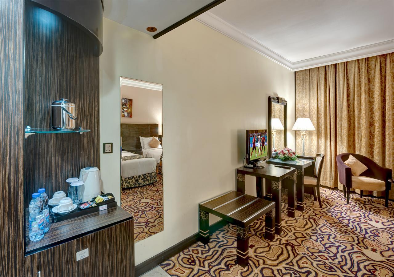 Sharjah Palace Hotel Екстериор снимка