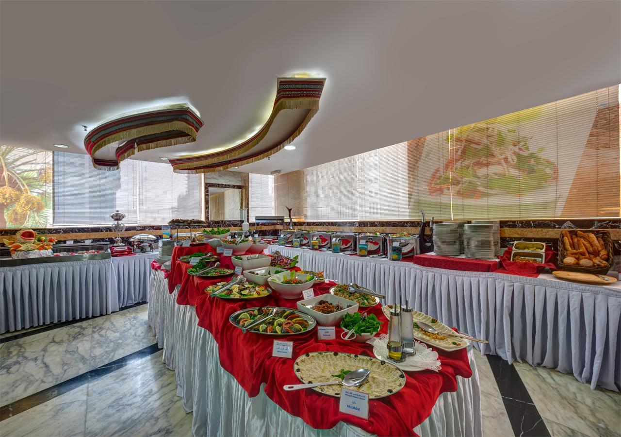 Sharjah Palace Hotel Екстериор снимка